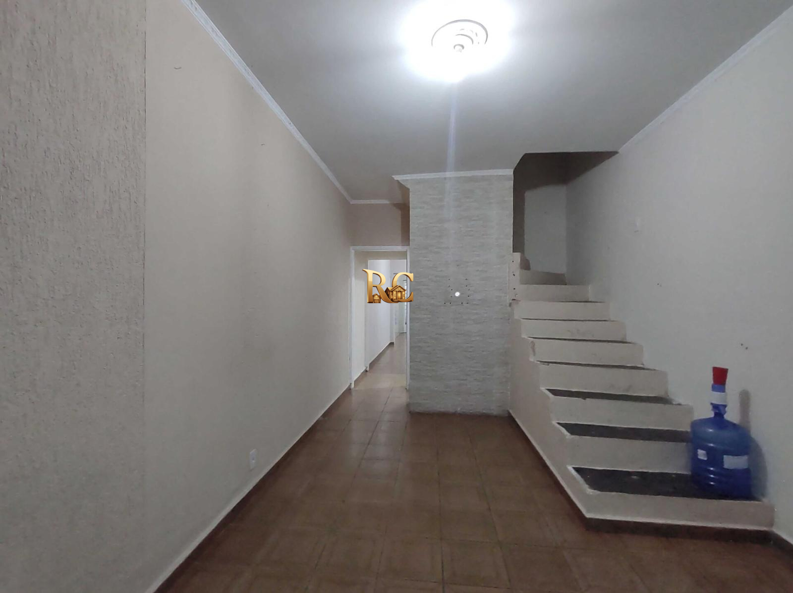 Sobrado para Venda em Guarulhos, Jardim Scyntila, 3 dormitórios, 1 suíte, 3 banheiros, 2 vagas