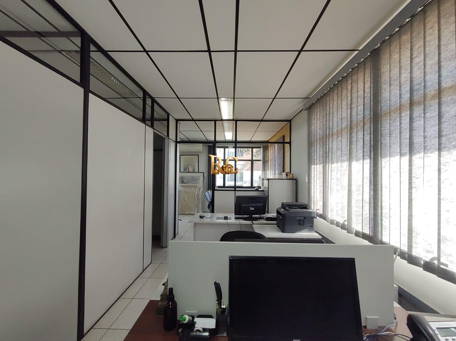 Sala Comercial para Venda em Guarulhos 1 vaga